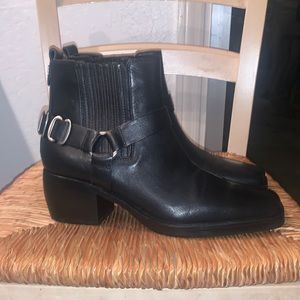 Bellamie Bootie- SAM EDELMAN